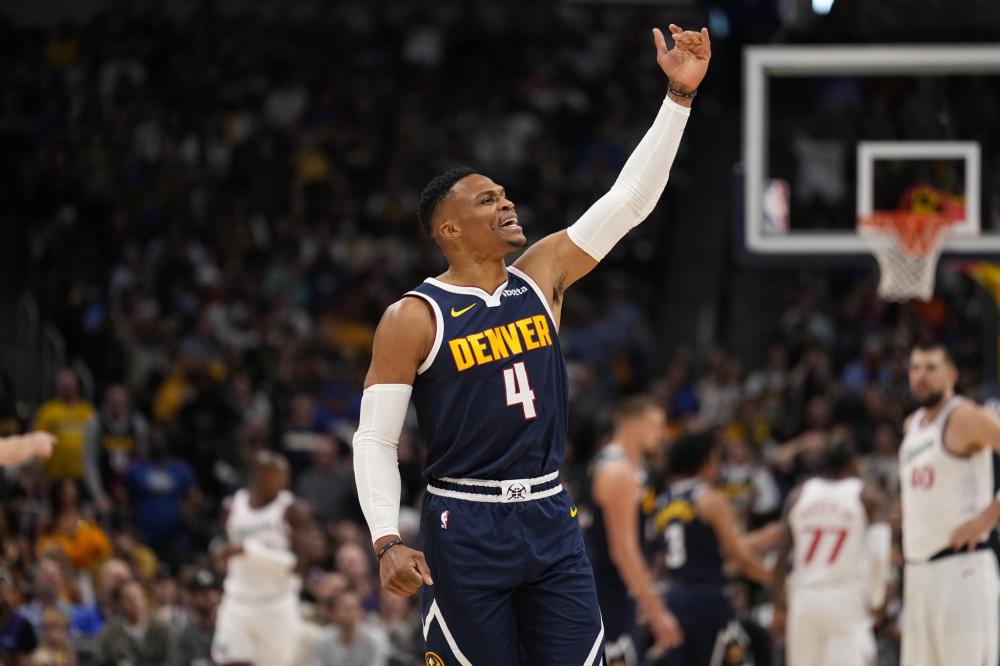 球队后防提 球队后防提