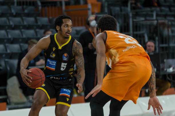 遮眼防守 遮眼防守